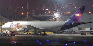 La idea es que aerolineas dedicacas al transporte de carga como FedEx, UPS, Atlas Air y las aerolineas asiaticas operaran vuelos al nuevo aeropuerto limonense.